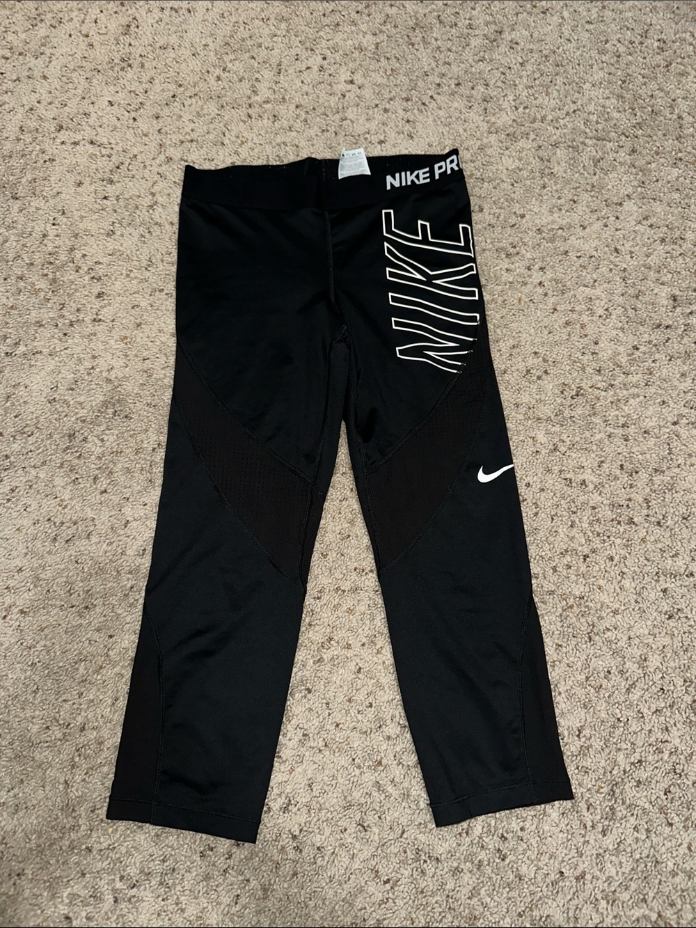 Nike Cropped Leggings